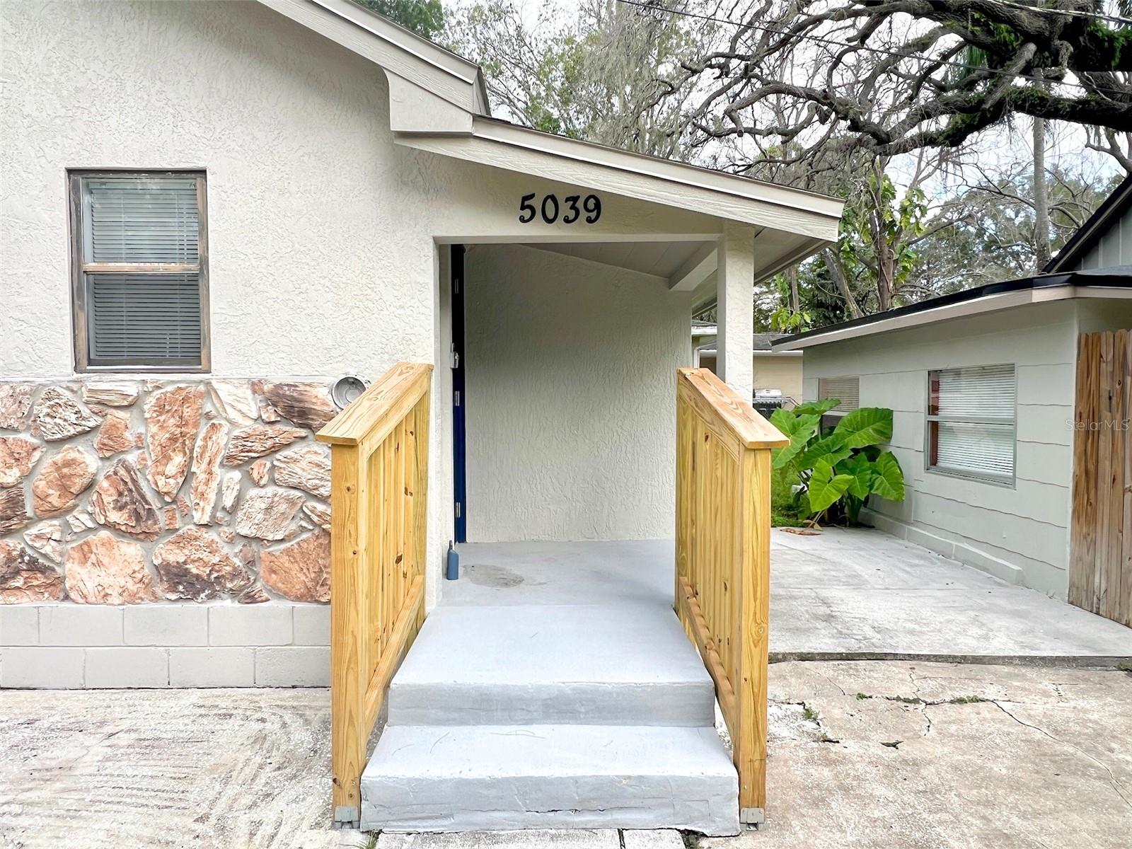 Image 2 of 31 For 5045 Green Key Road