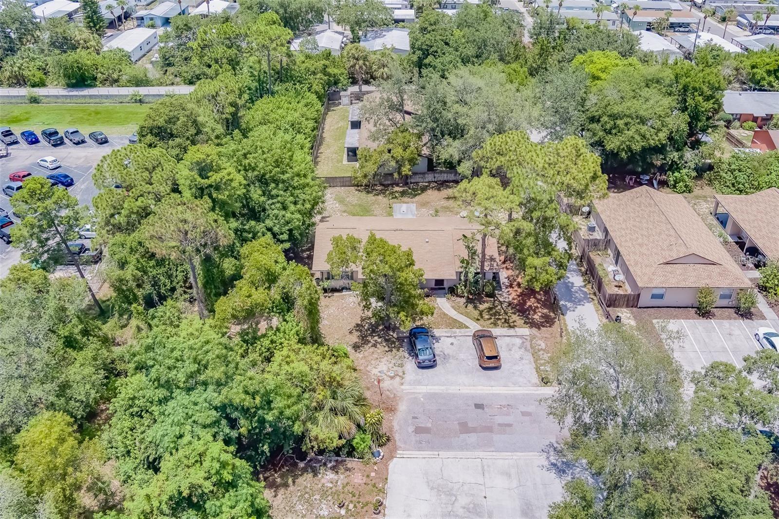 Image 25 of 27 For 1109 Rohe Street A & B