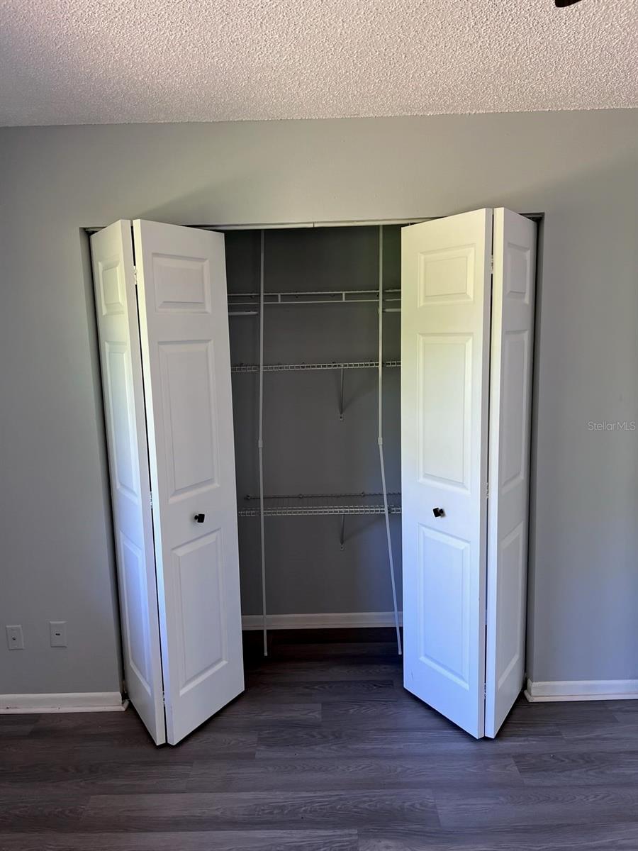 Image 6 of 27 For 1109 Rohe Street A & B