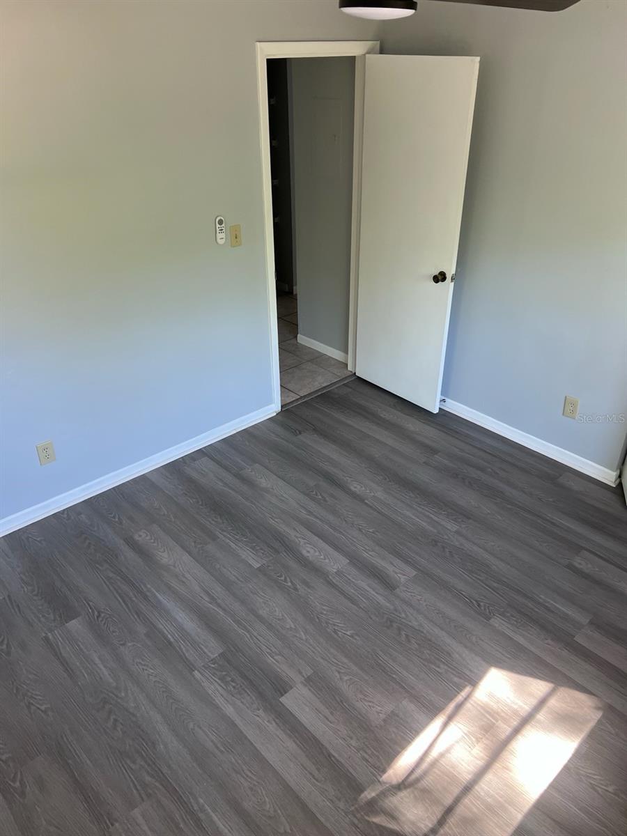 Image 8 of 27 For 1109 Rohe Street A & B