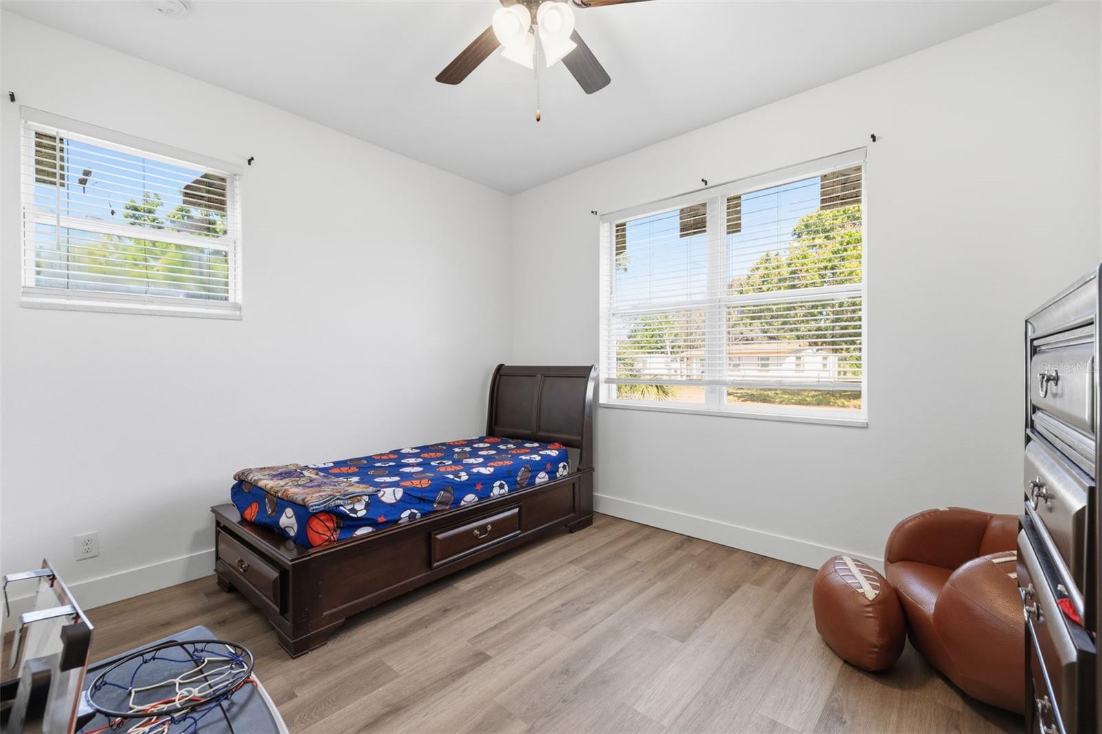 Image 15 of 22 For 4401 Cobia Drive Se