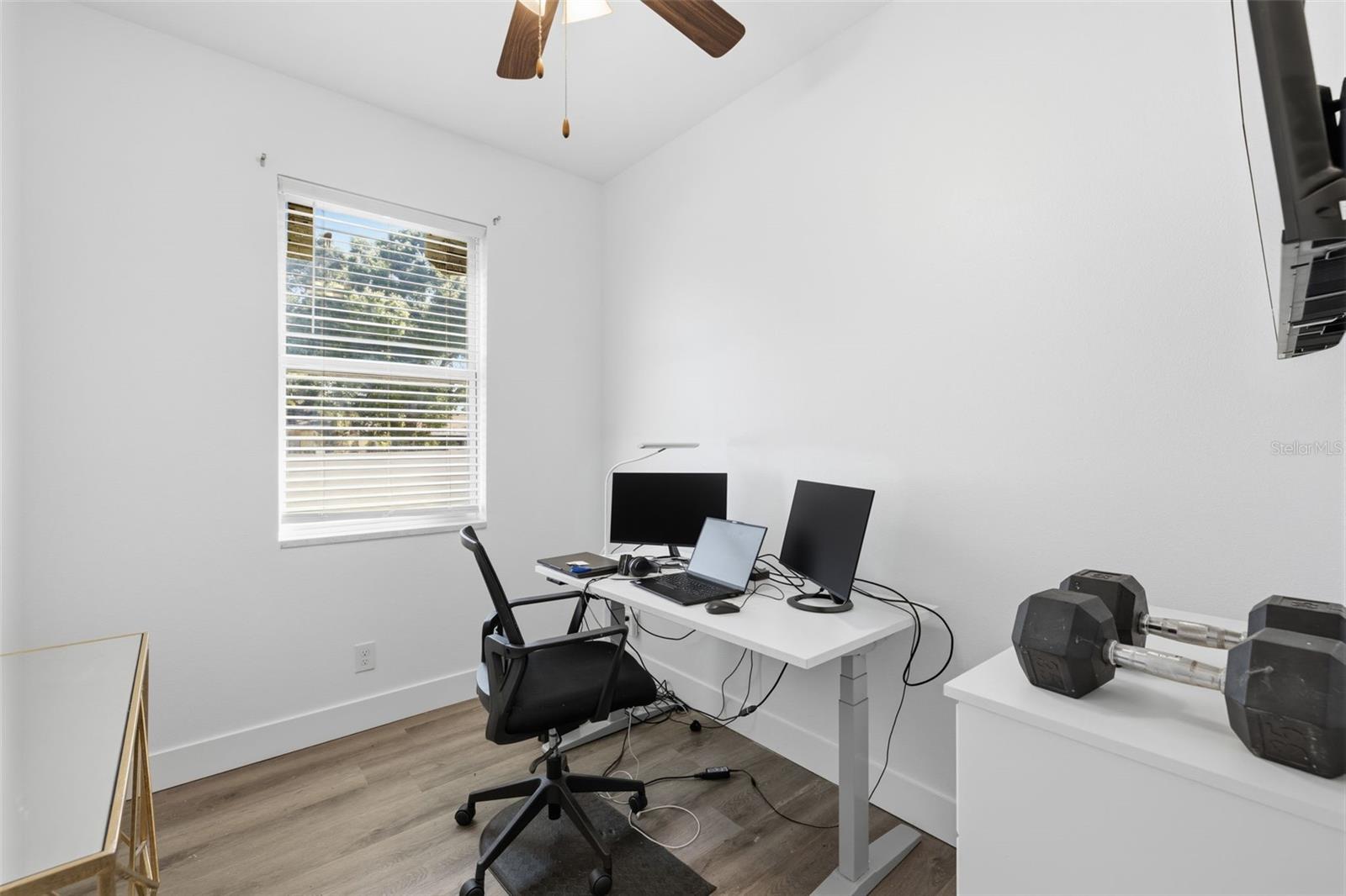 Image 16 of 22 For 4401 Cobia Drive Se