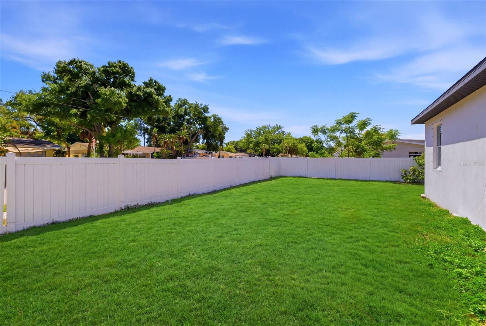 Image 20 of 22 For 4401 Cobia Drive Se