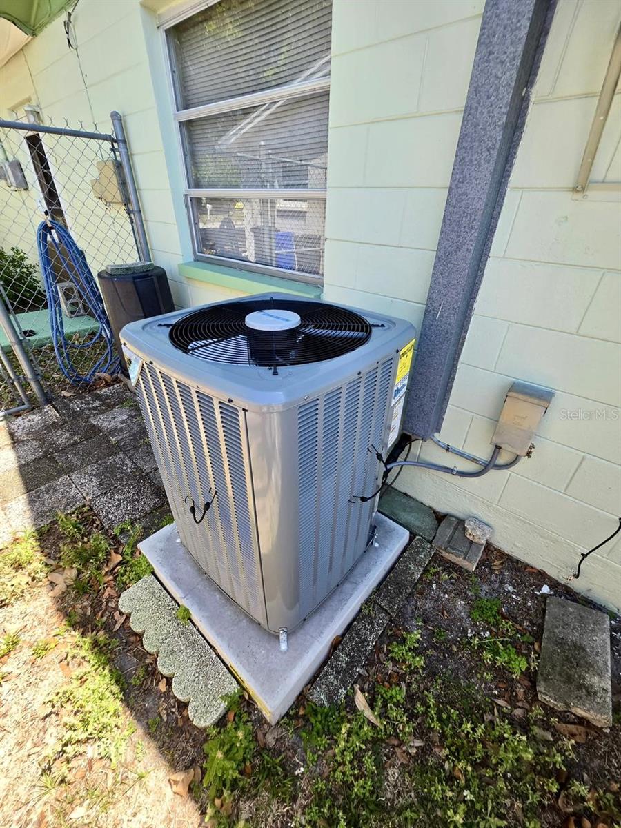 Image 26 of 32 For 8700 58th Street N