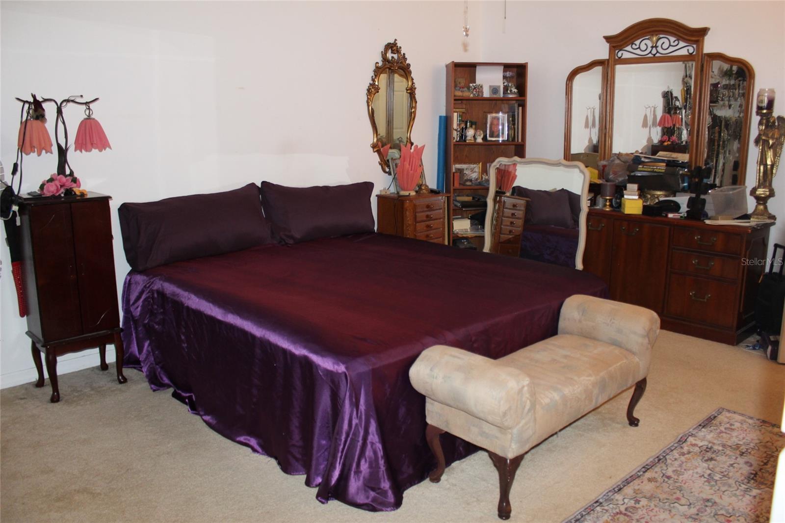 Listing photo id 12 for 14985 Alan Court