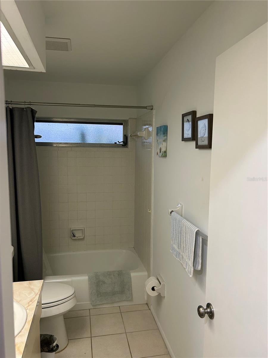 Image 11 of 12 For 209 Matisse Circle