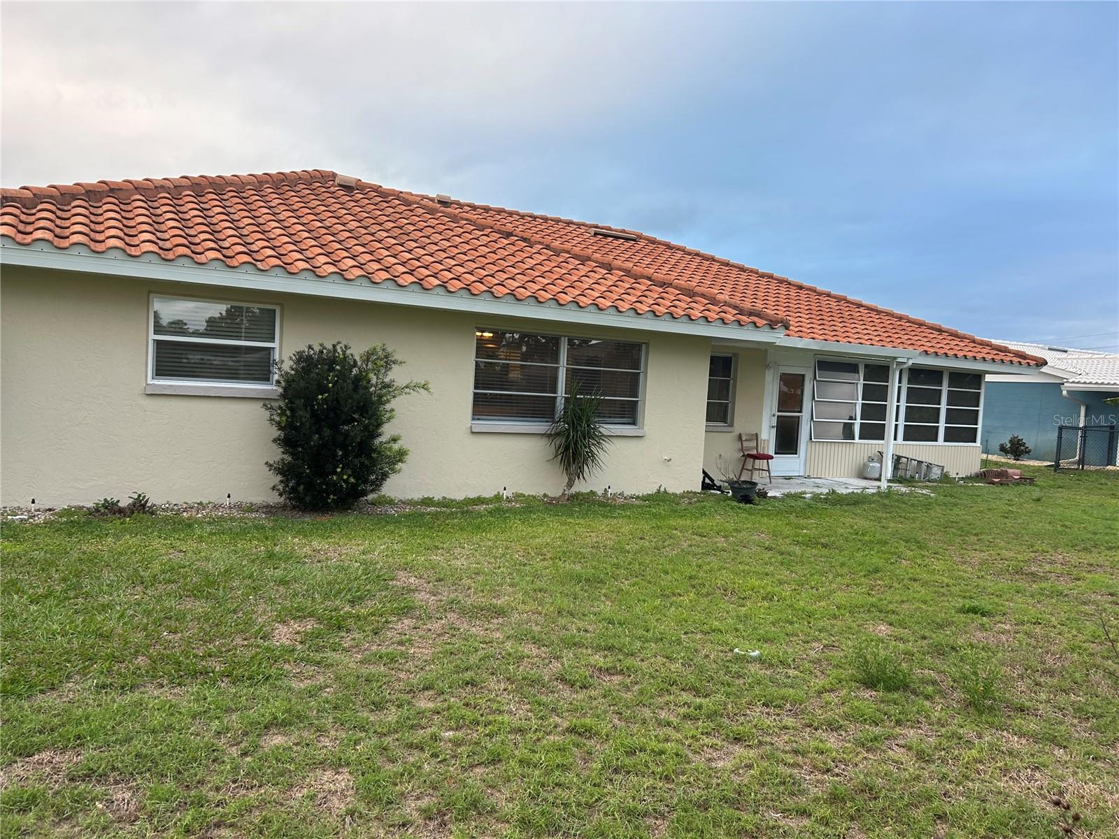 Image 8 of 12 For 209 Matisse Circle