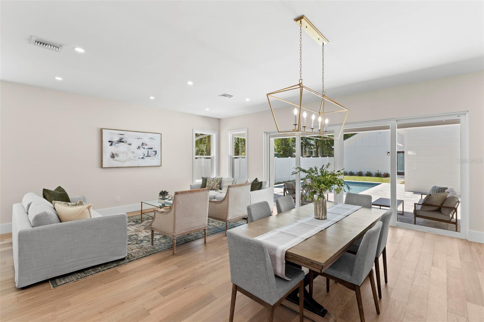 Image 15 of 65 For 1100 8th Street N