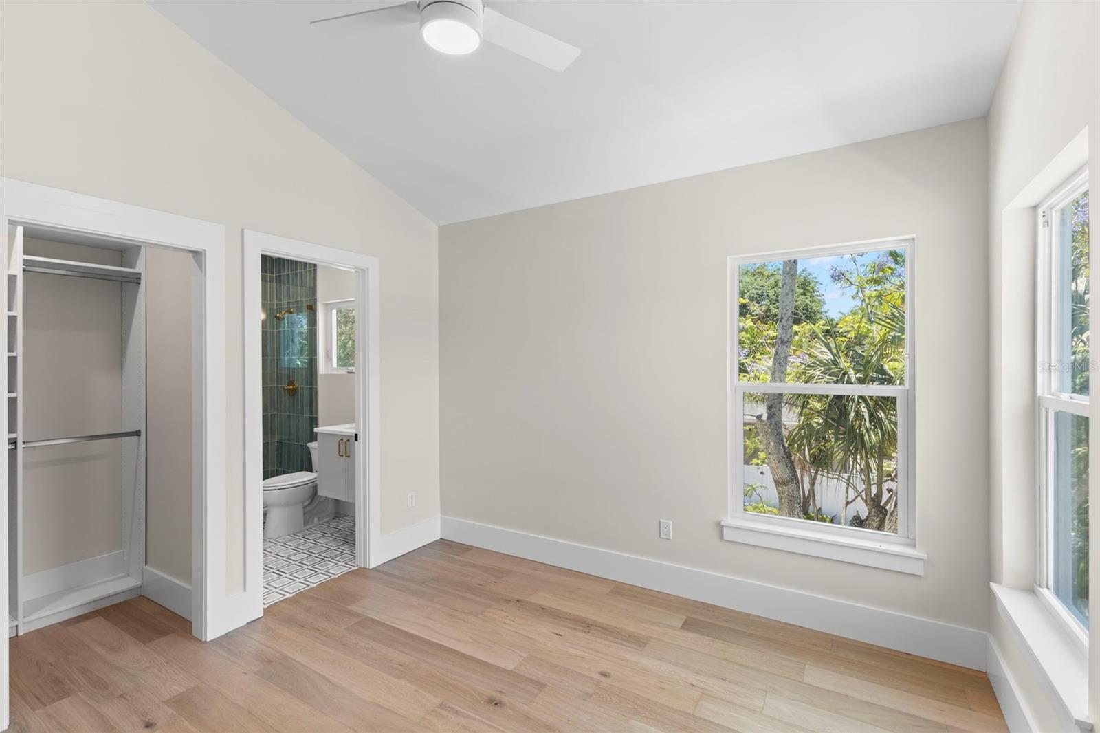 Image 43 of 65 For 1100 8th Street N