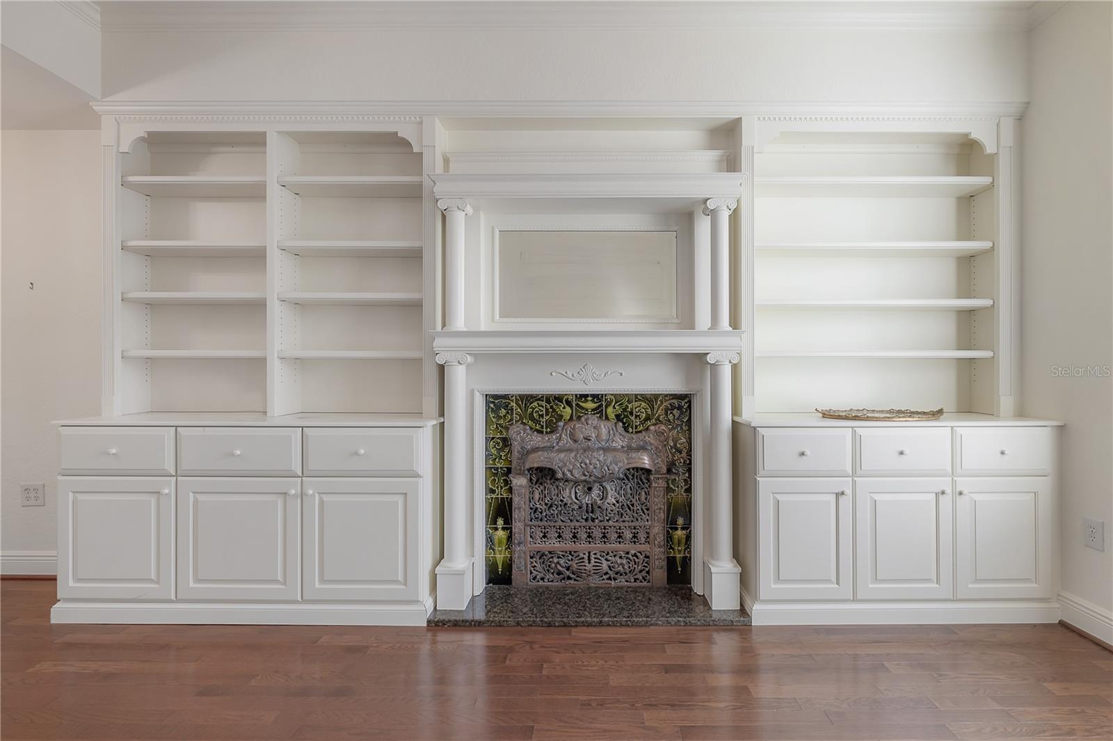 Listing photo id 20 for 700 Harbour Island Boulevard 716