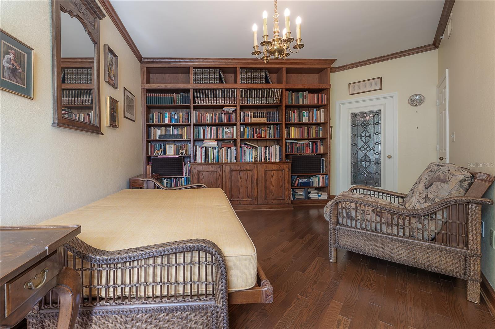 Listing photo id 35 for 700 Harbour Island Boulevard 716