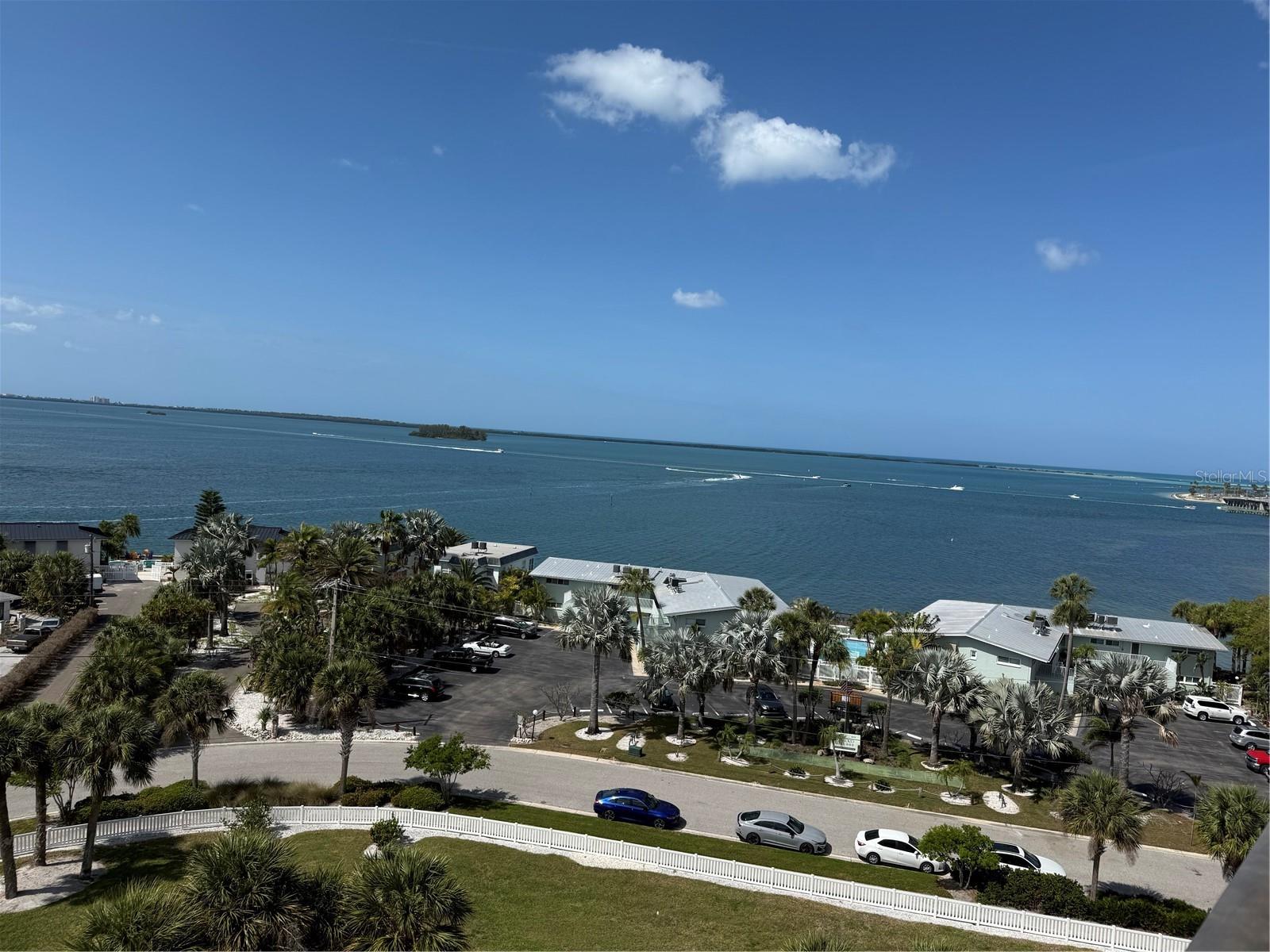 Image 20 of 48 For 2530 Gary Circle 802