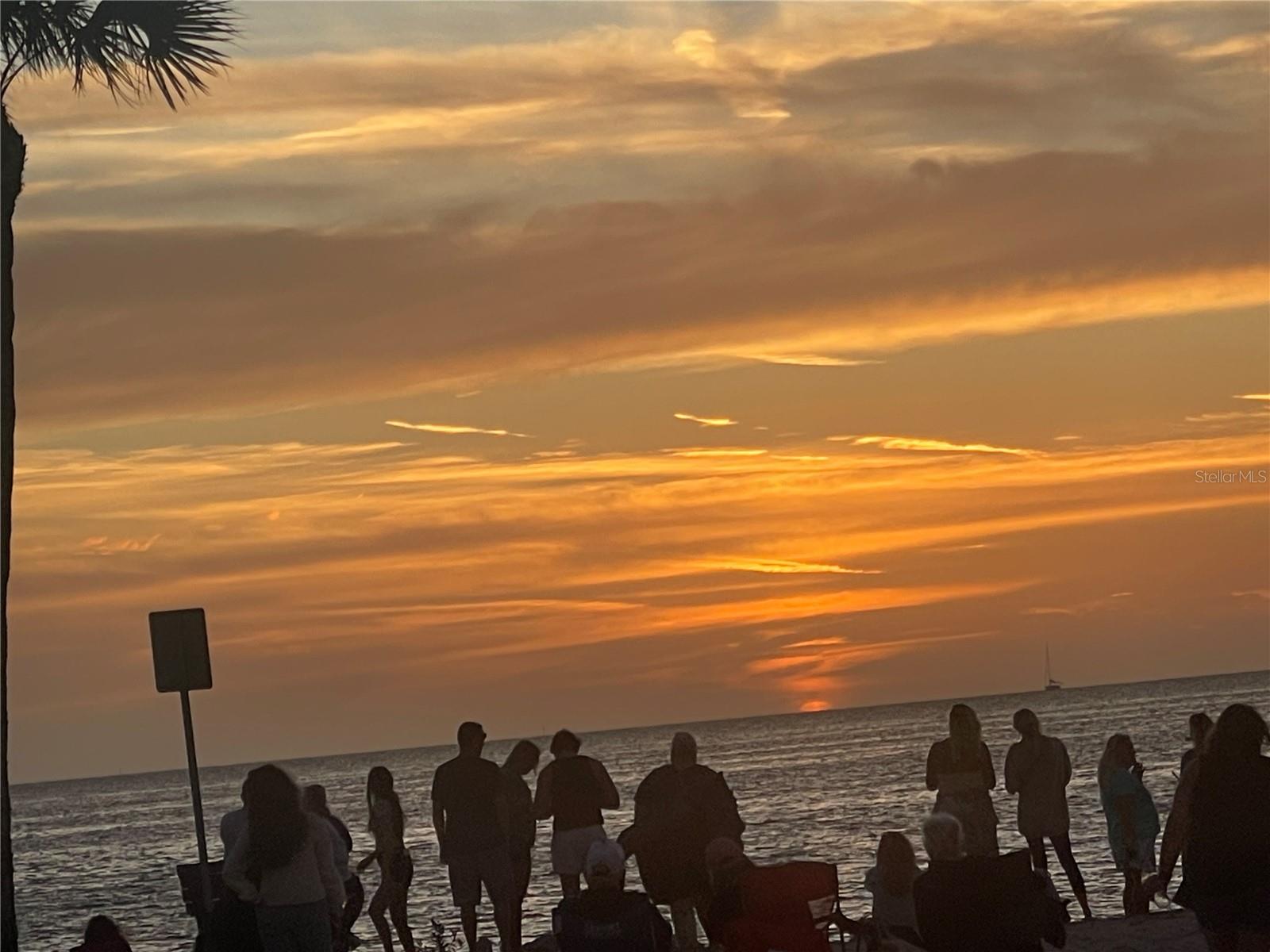 Image 26 of 48 For 2530 Gary Circle 802