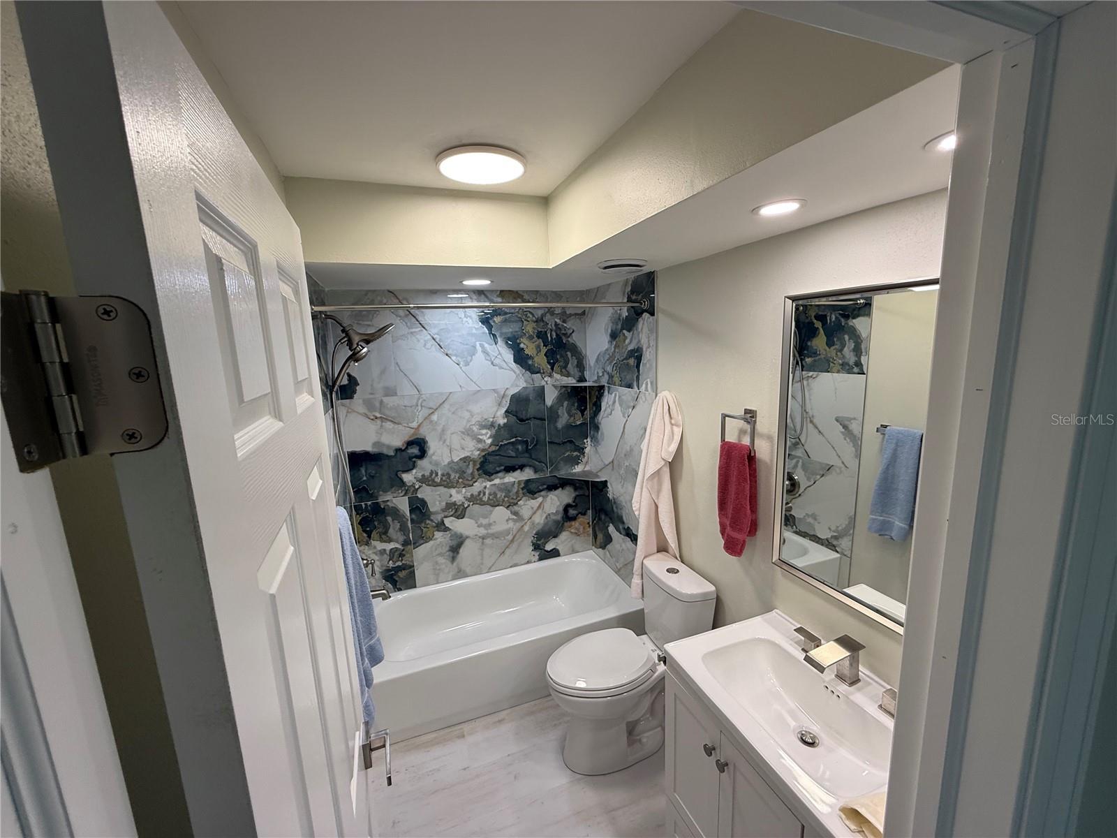 Image 34 of 48 For 2530 Gary Circle 802