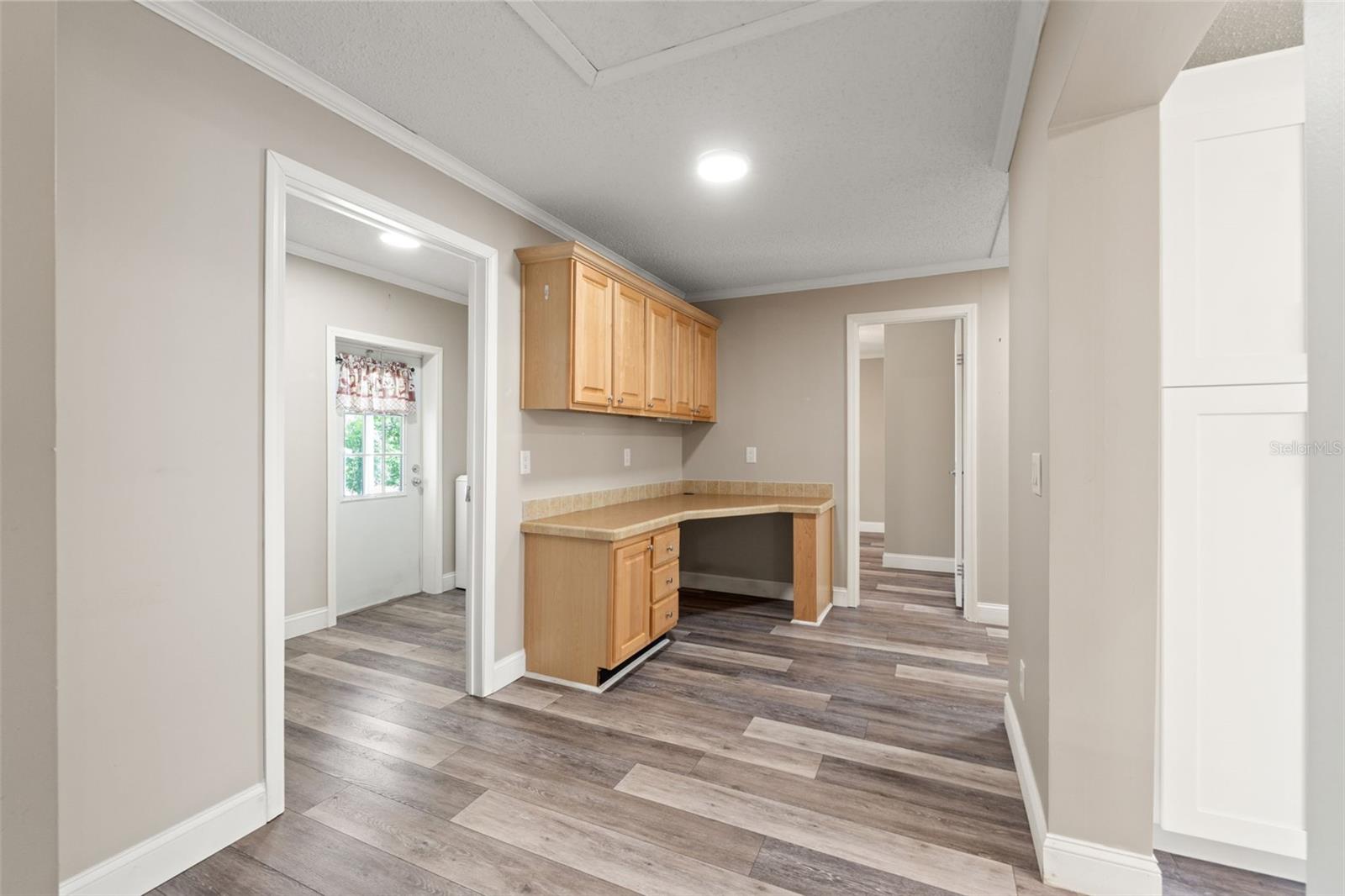 Image 30 of 79 For 8231 Sunray Lane