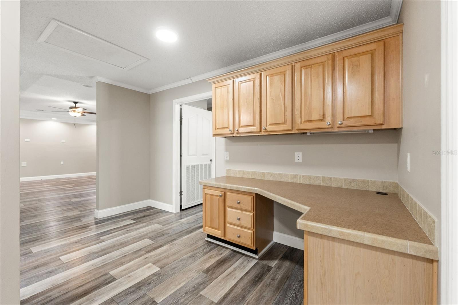 Image 33 of 79 For 8231 Sunray Lane