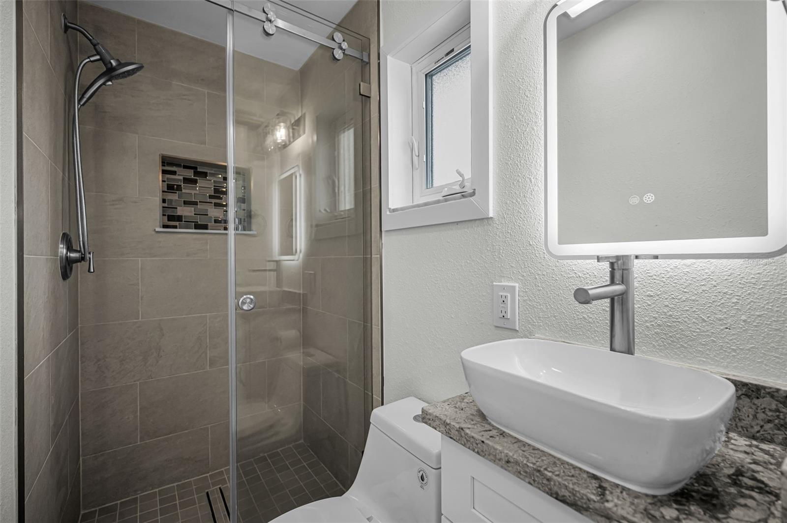 Image 14 of 31 For 7691 Coquina Way