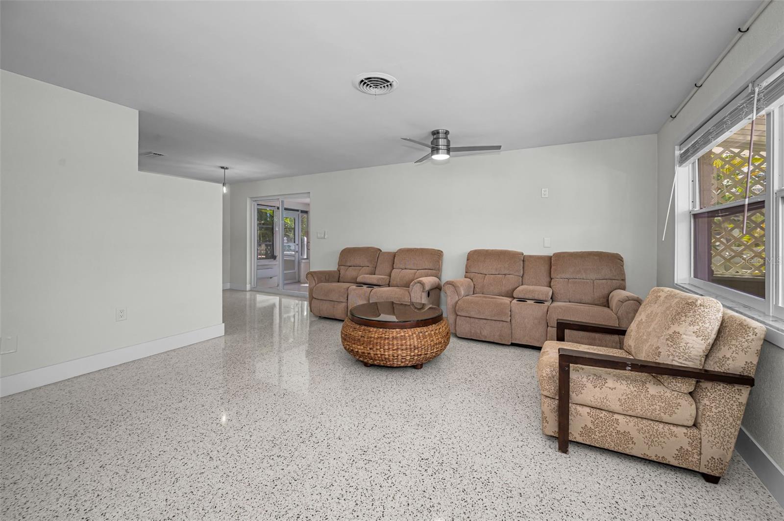 Image 9 of 31 For 7691 Coquina Way