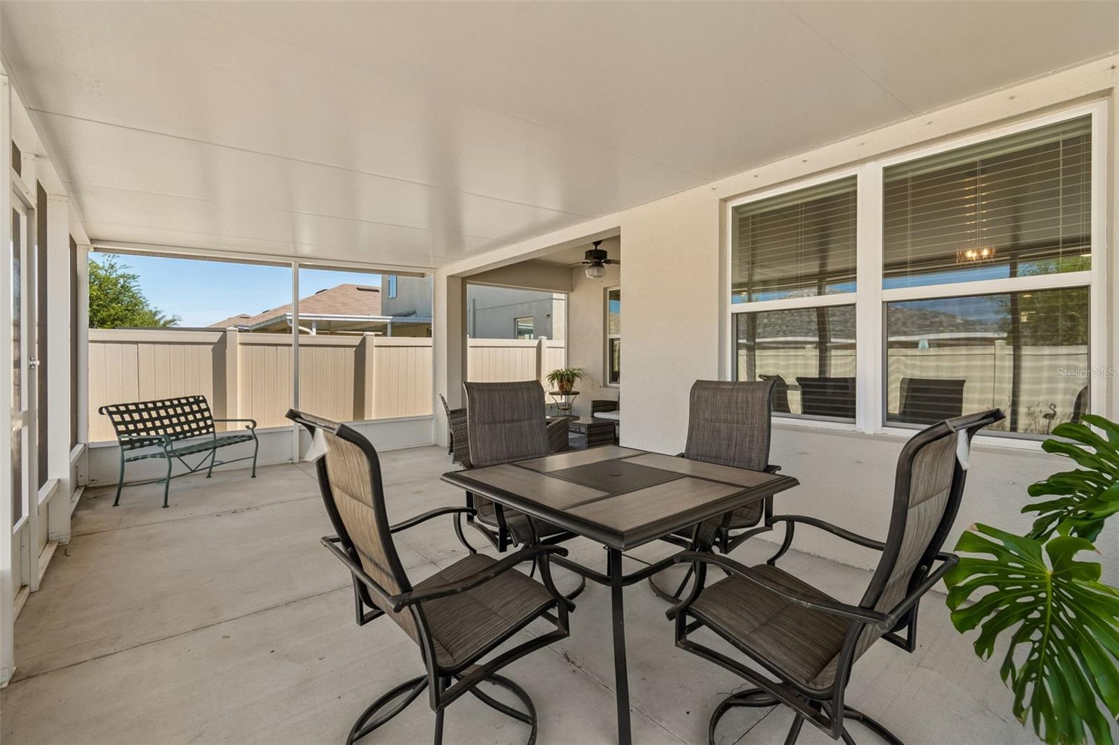 Image 31 of 45 For 11913 Ledbury Commons Drive