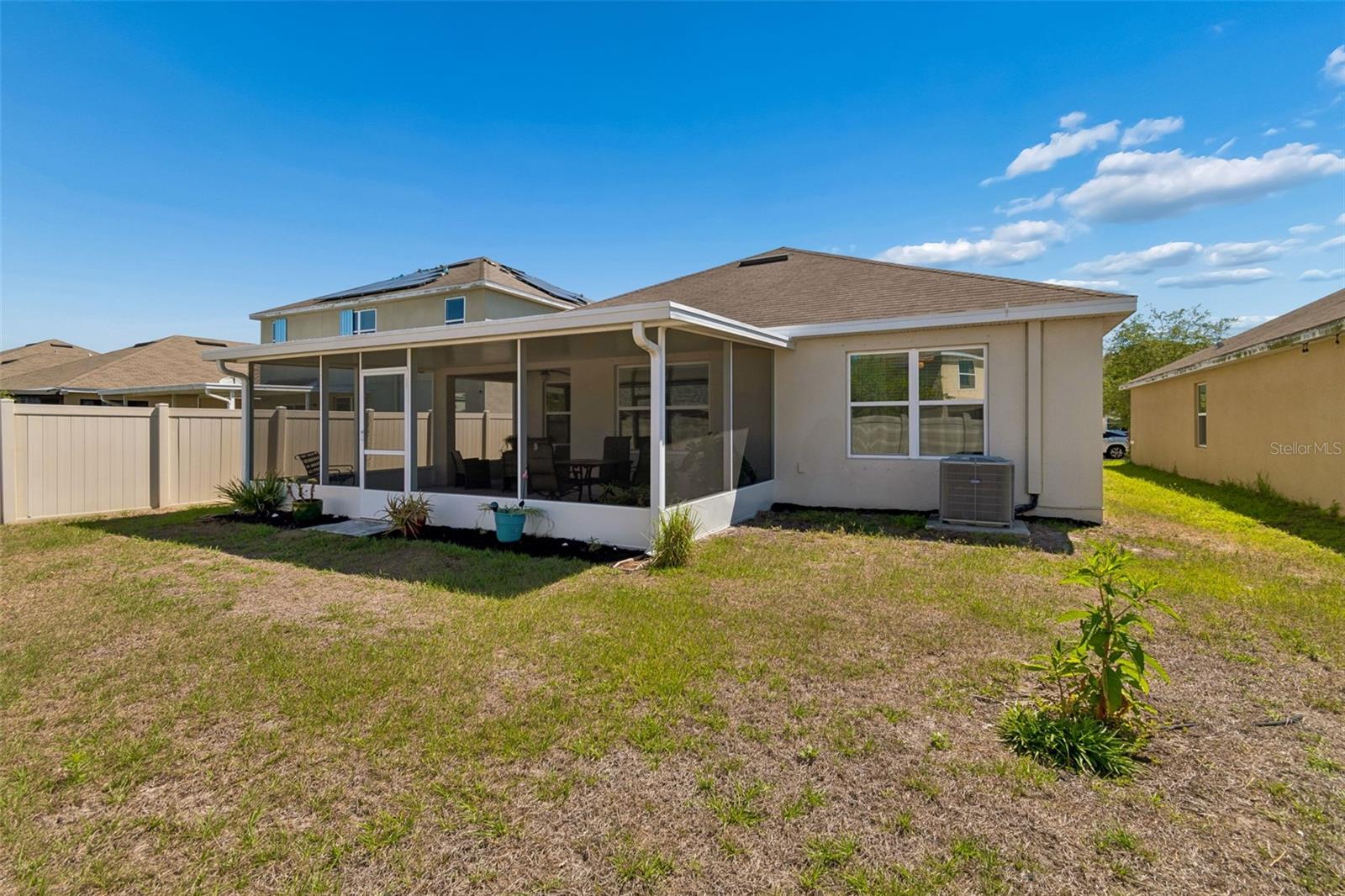 Image 32 of 45 For 11913 Ledbury Commons Drive