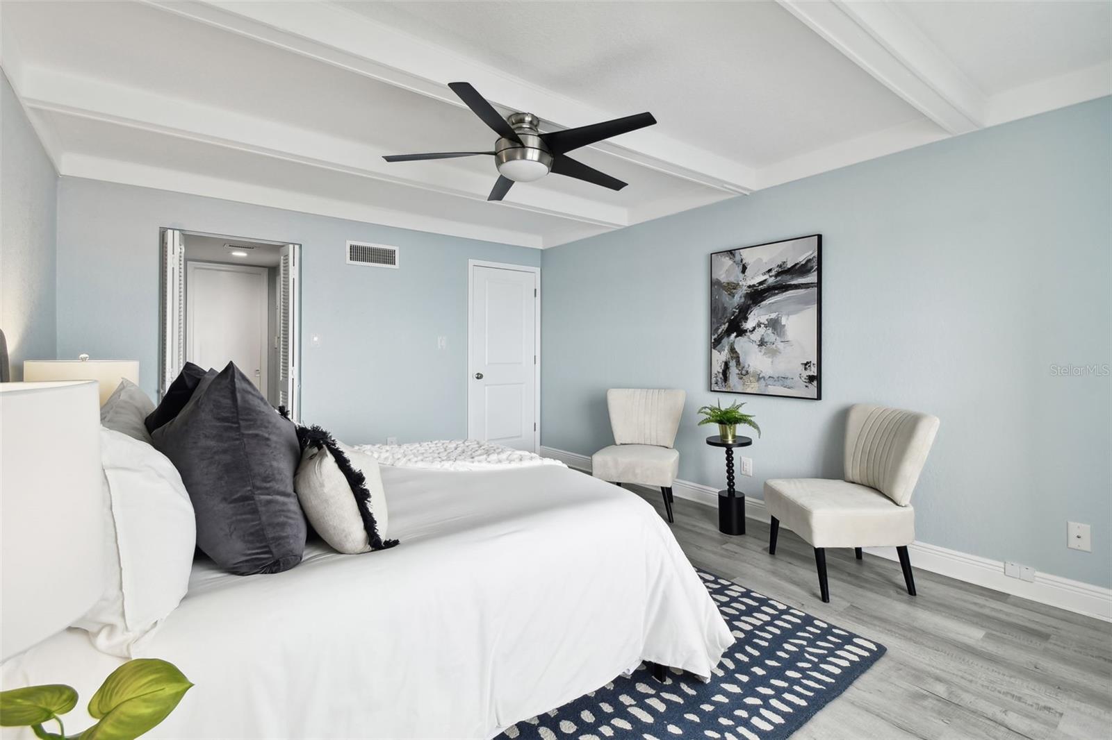 Image 37 of 56 For 200 Woodette Drive 803