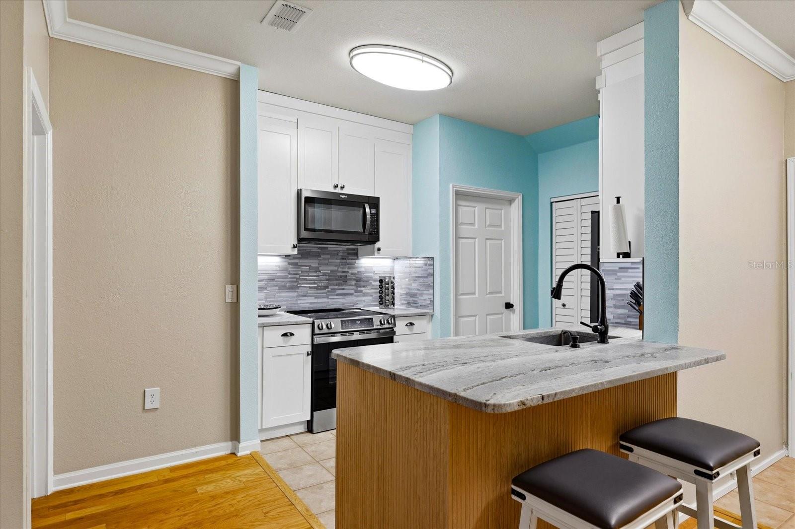 Image 14 of 35 For 2295 Tuscany Trace 8