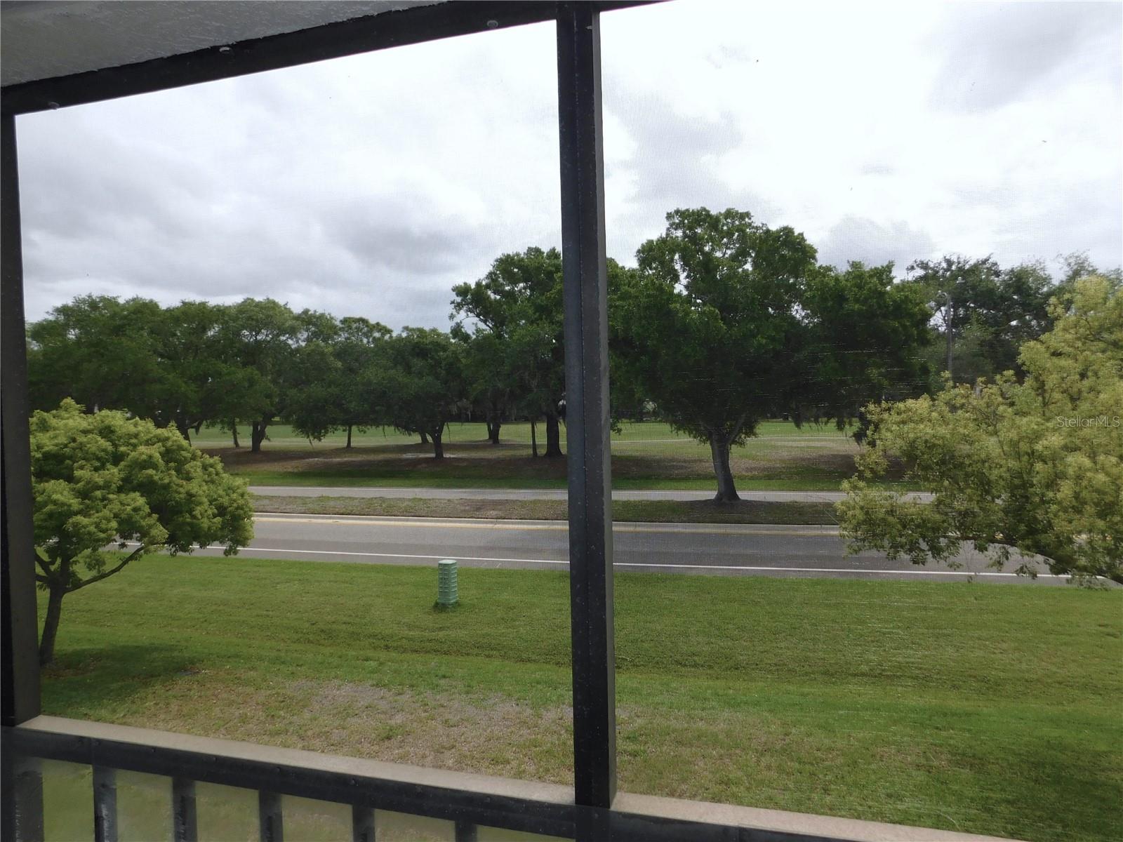 Image 25 of 29 For 218 Caryl Way