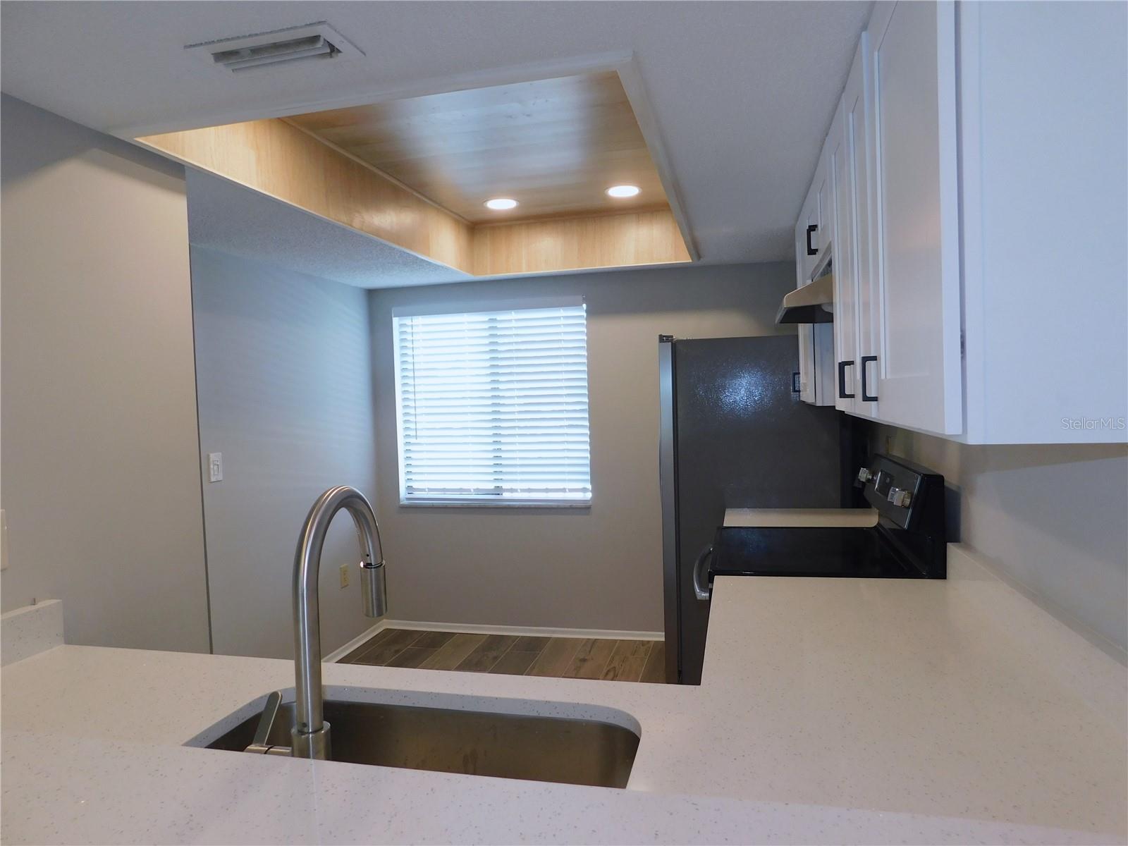 Image 8 of 29 For 218 Caryl Way