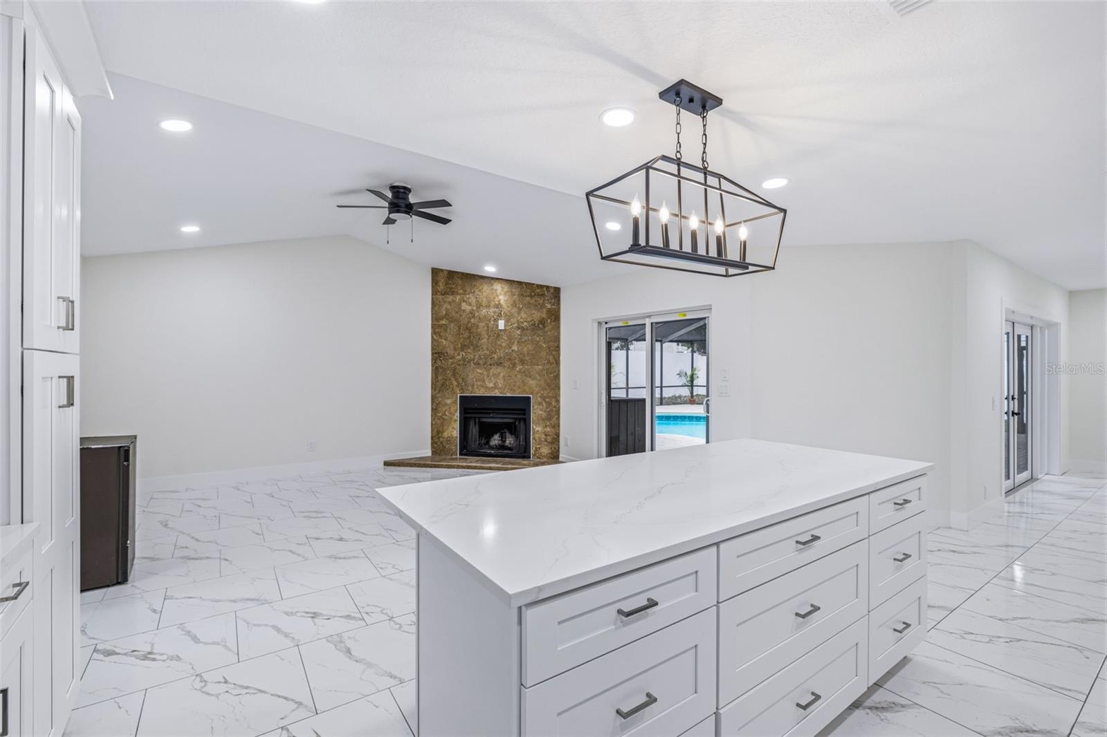 Image 11 of 30 For 12929 Rain Forest Street