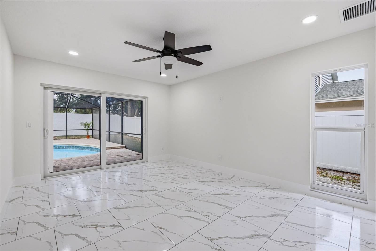 Image 15 of 30 For 12929 Rain Forest Street