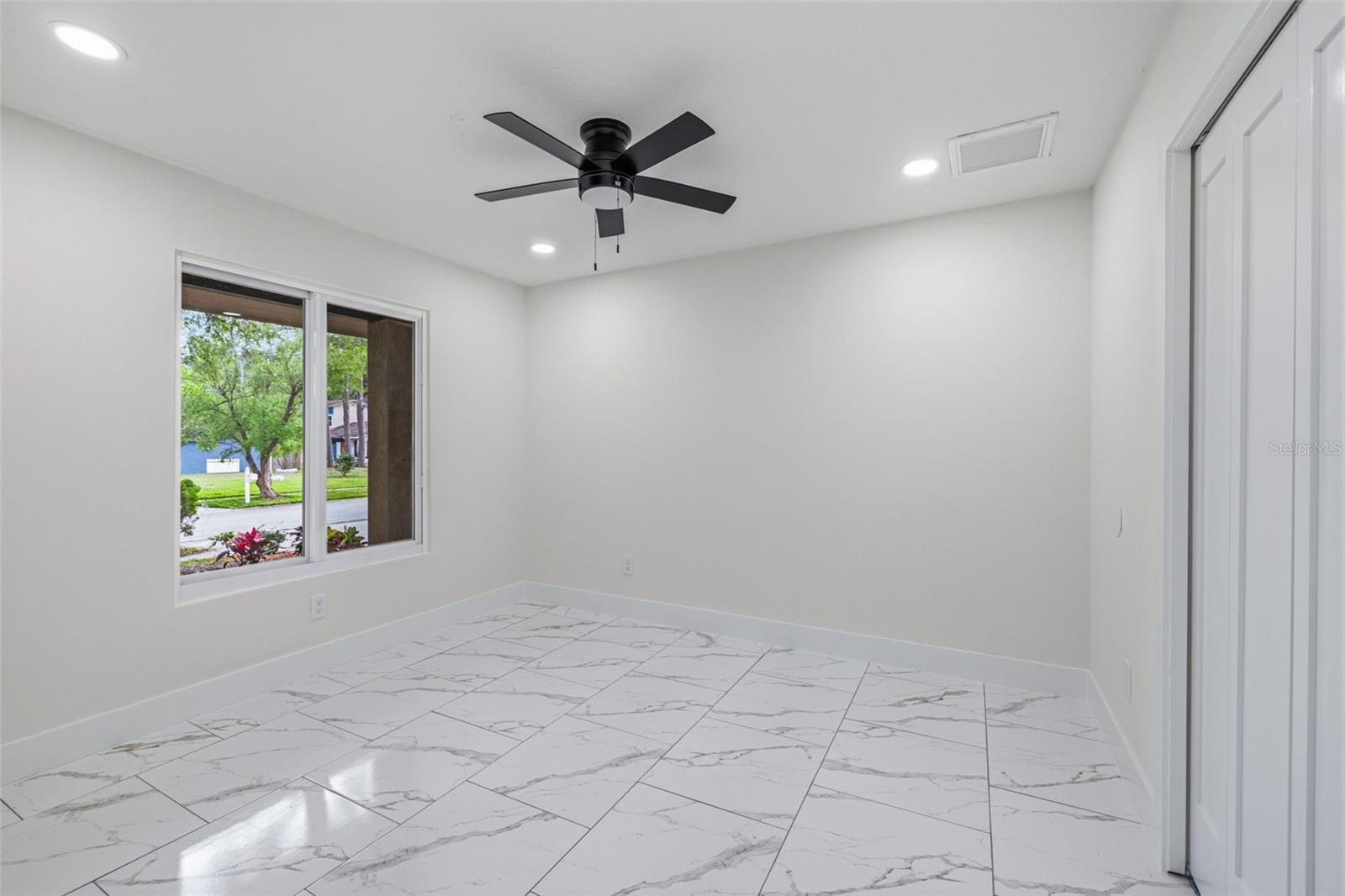 Image 20 of 30 For 12929 Rain Forest Street