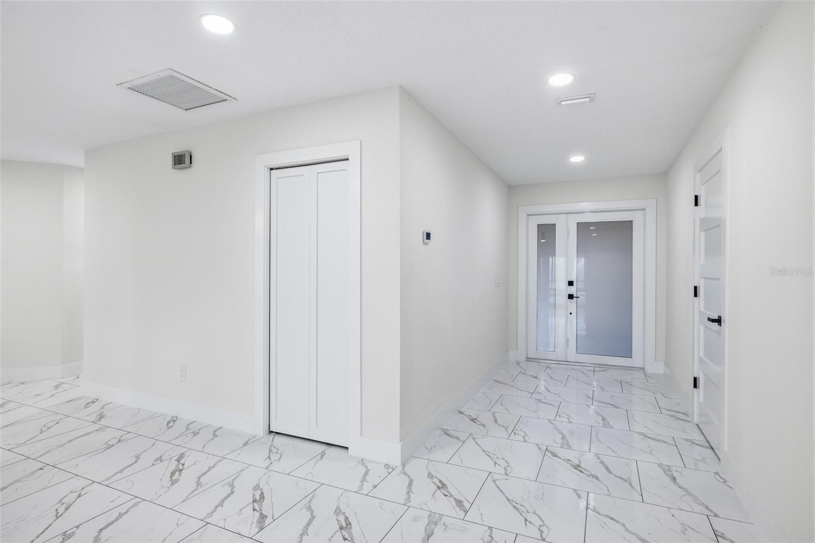 Image 4 of 30 For 12929 Rain Forest Street