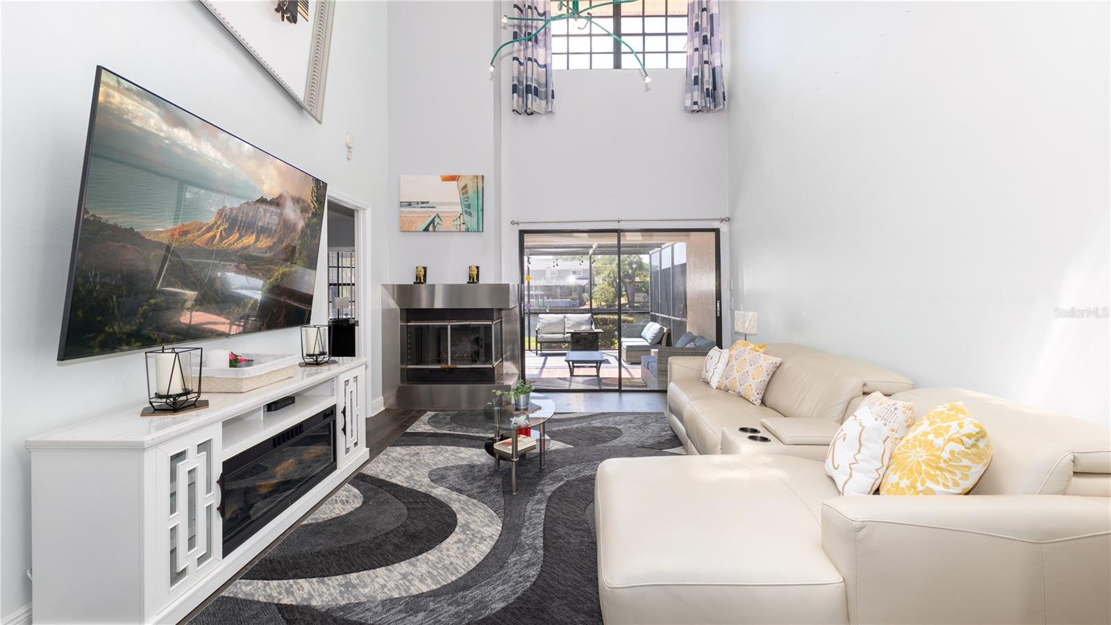 Image 12 of 40 For 10438 Saint Tropez Place