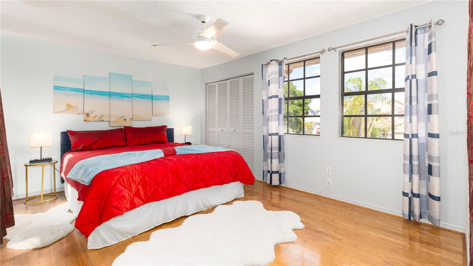 Image 20 of 40 For 10438 Saint Tropez Place