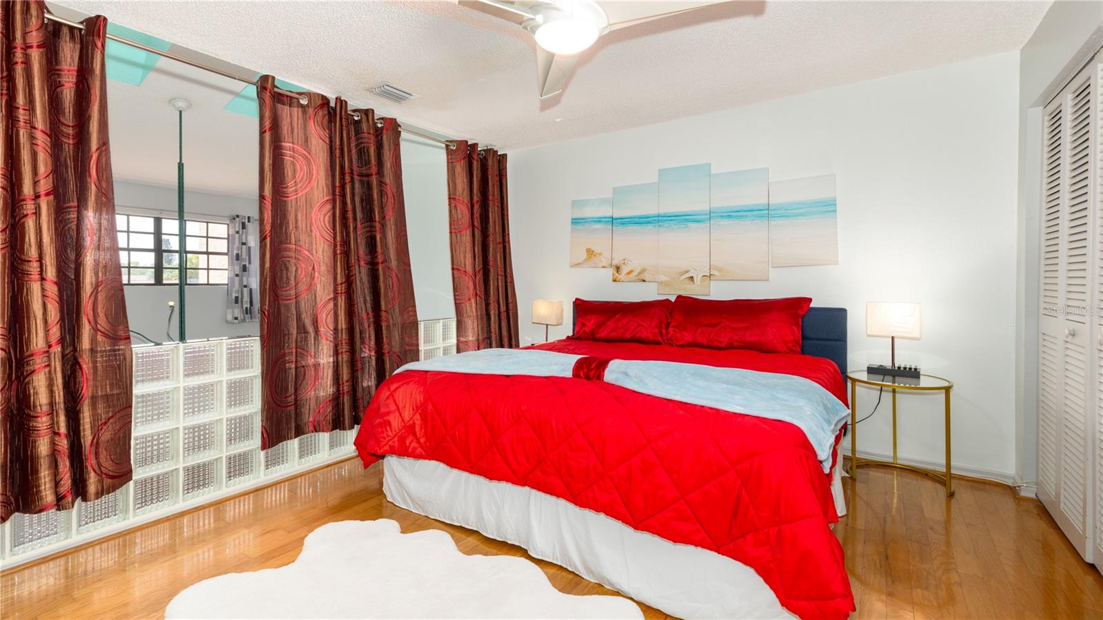 Image 21 of 40 For 10438 Saint Tropez Place