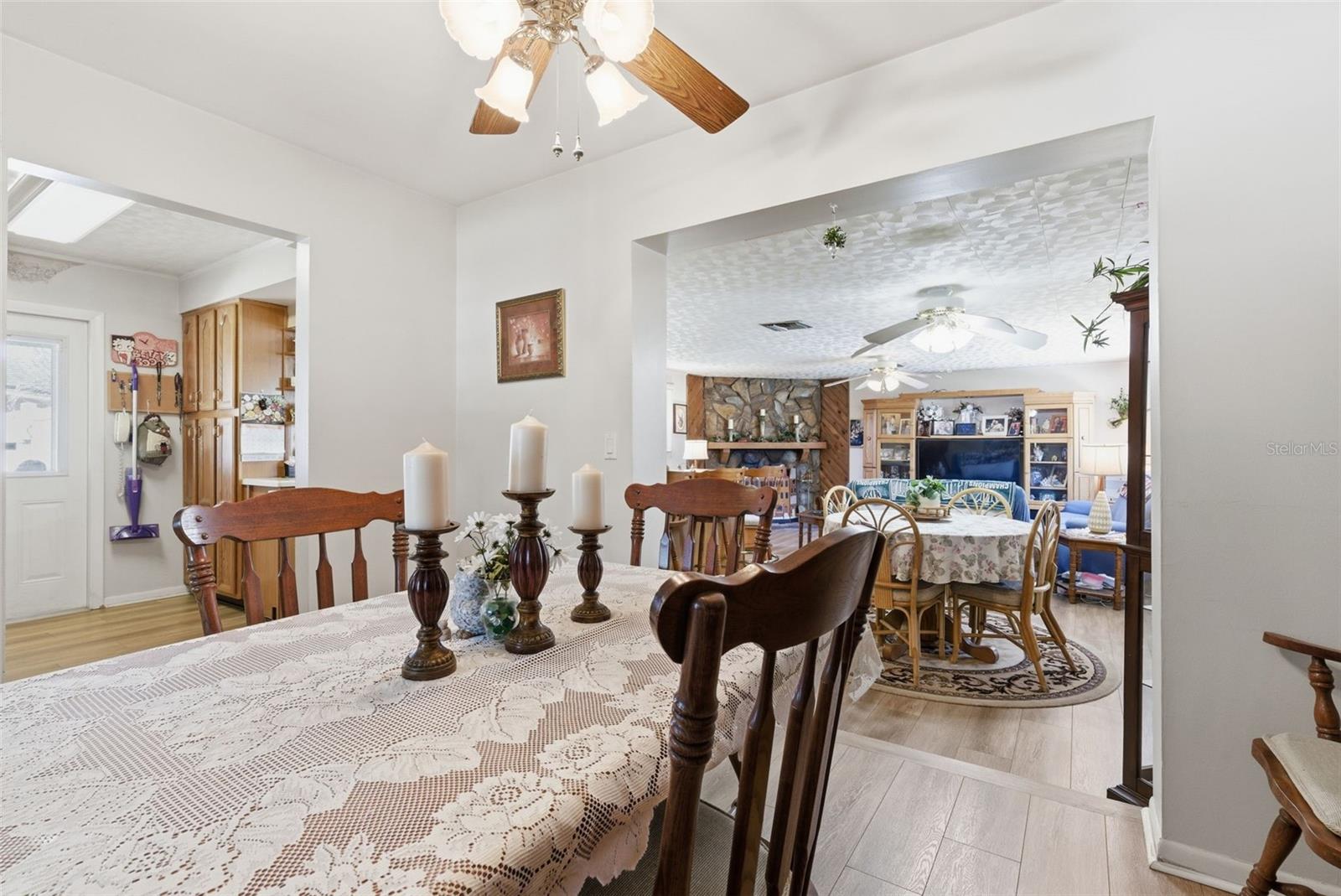 Image 19 of 40 For 2521 Krueger Lane