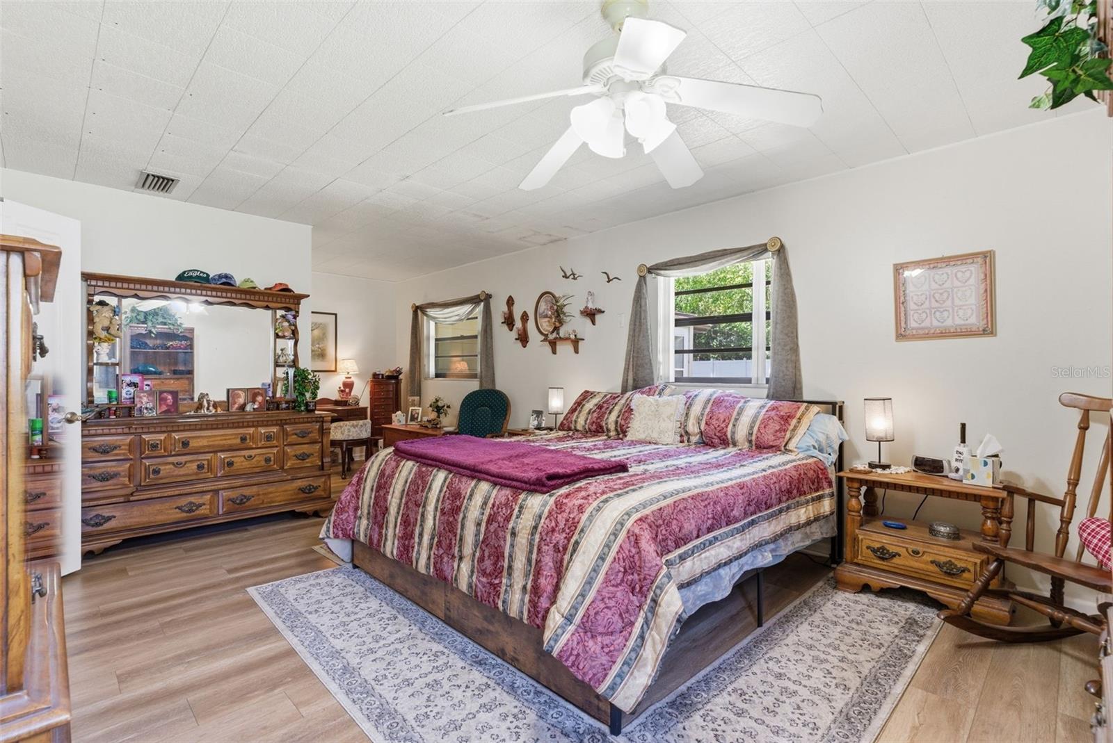 Image 21 of 40 For 2521 Krueger Lane