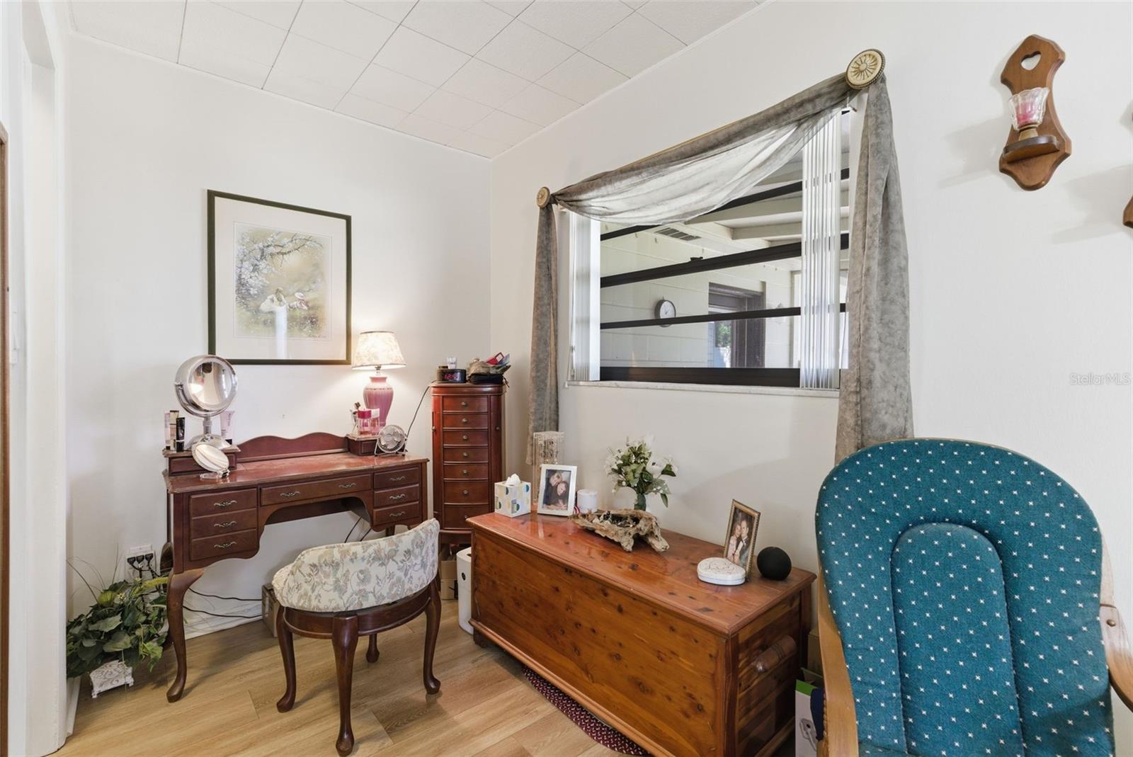 Image 22 of 40 For 2521 Krueger Lane