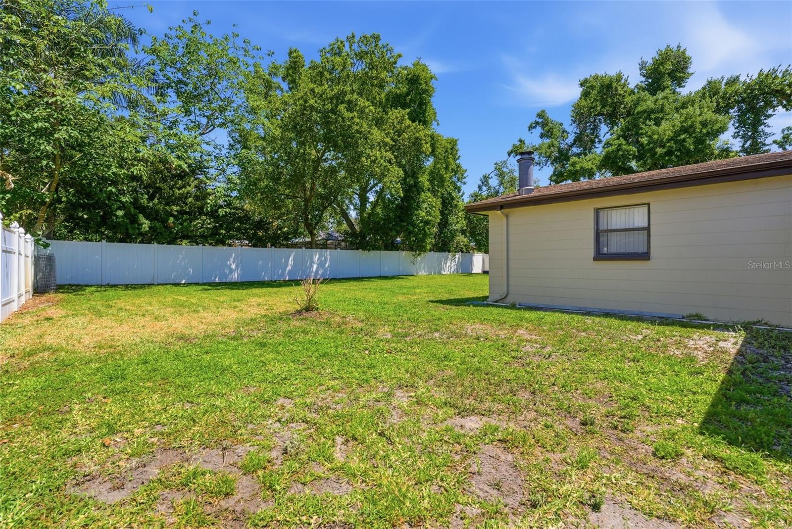 Image 30 of 40 For 2521 Krueger Lane