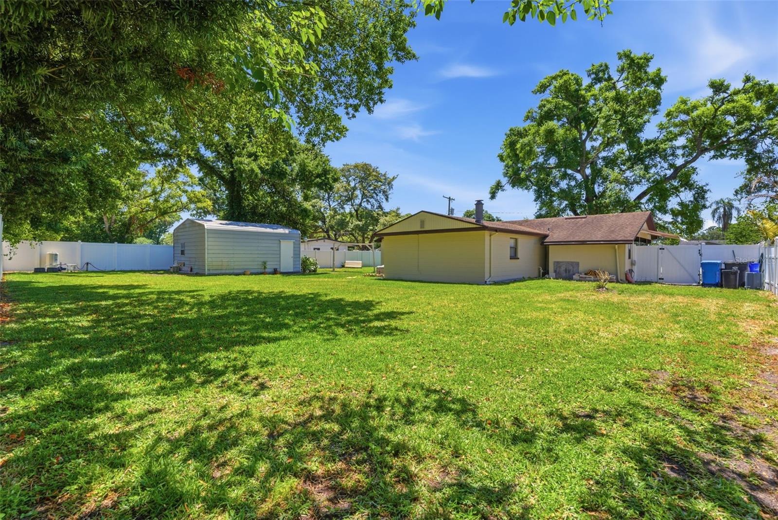 Image 31 of 40 For 2521 Krueger Lane