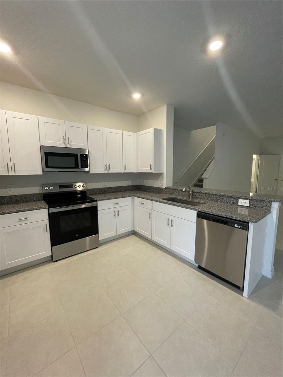 Image 6 of 30 For 10114 Honey Hammock Way