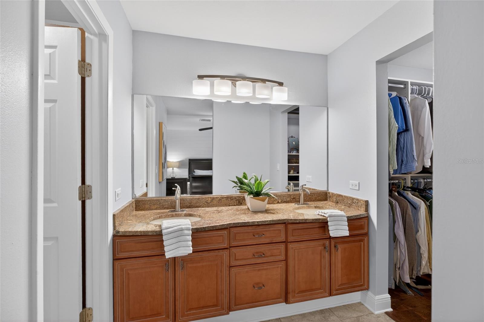 Image 17 of 86 For 1026 Crystal Lake Road