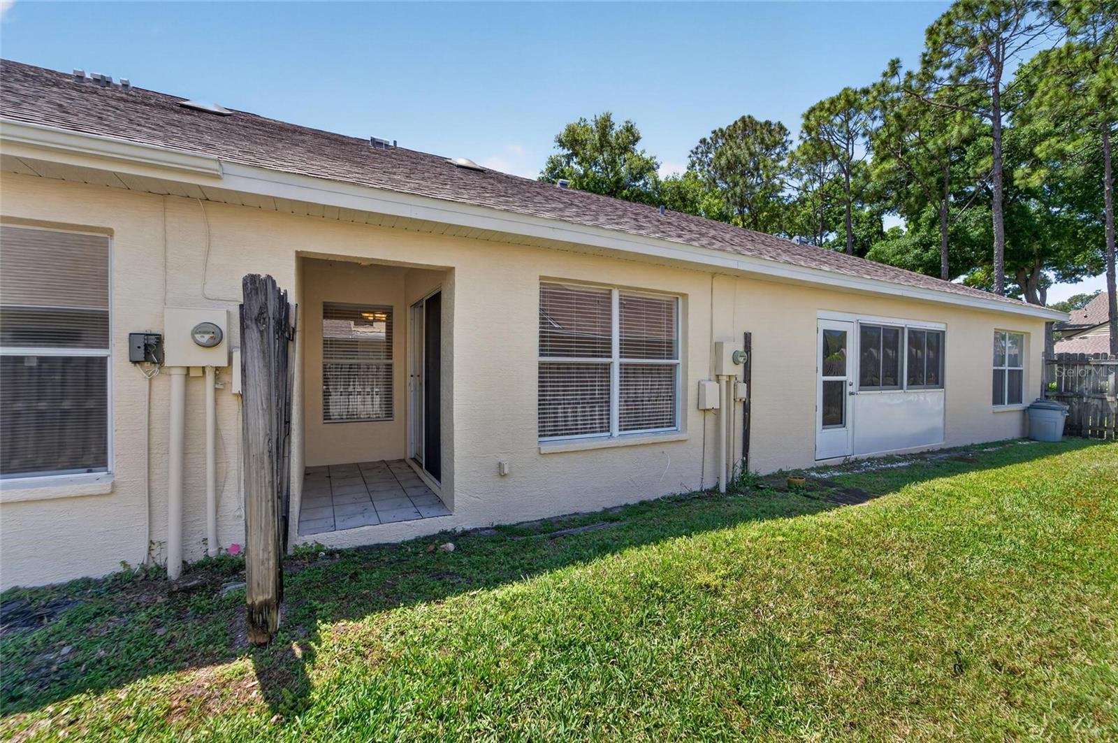 Image 18 of 80 For 658 Green Valley Road B3