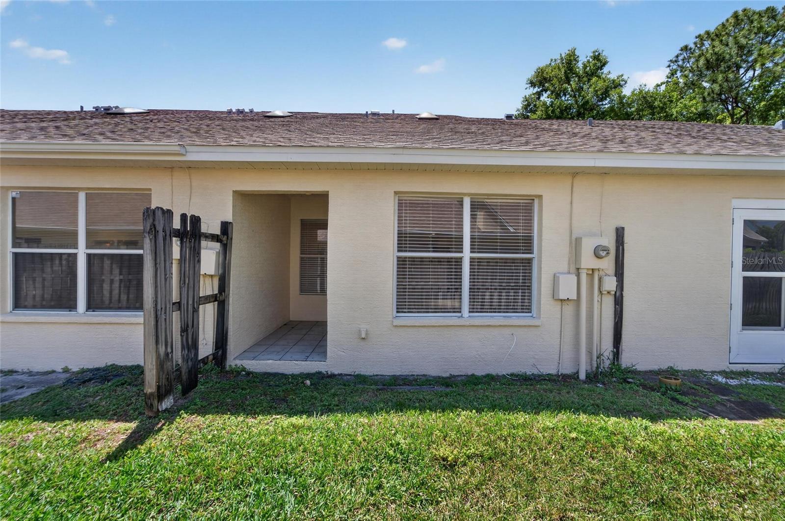 Image 19 of 80 For 658 Green Valley Road B3