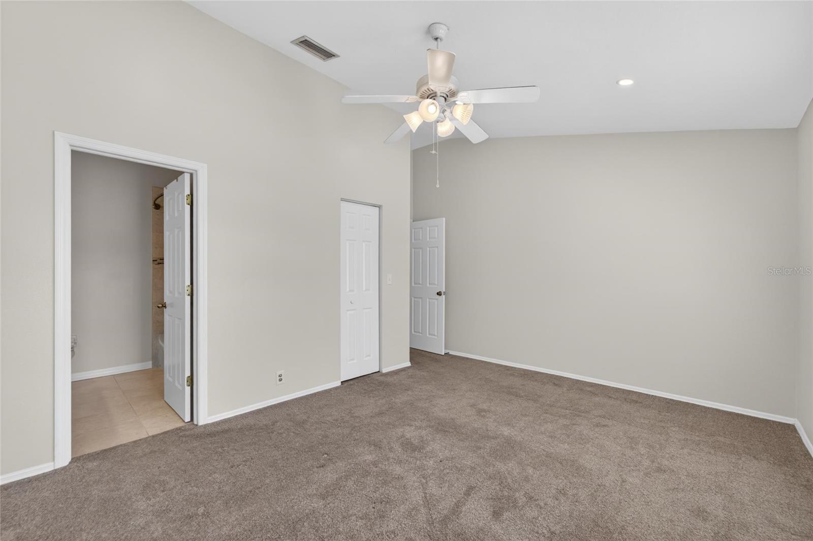 Image 50 of 80 For 658 Green Valley Road B3