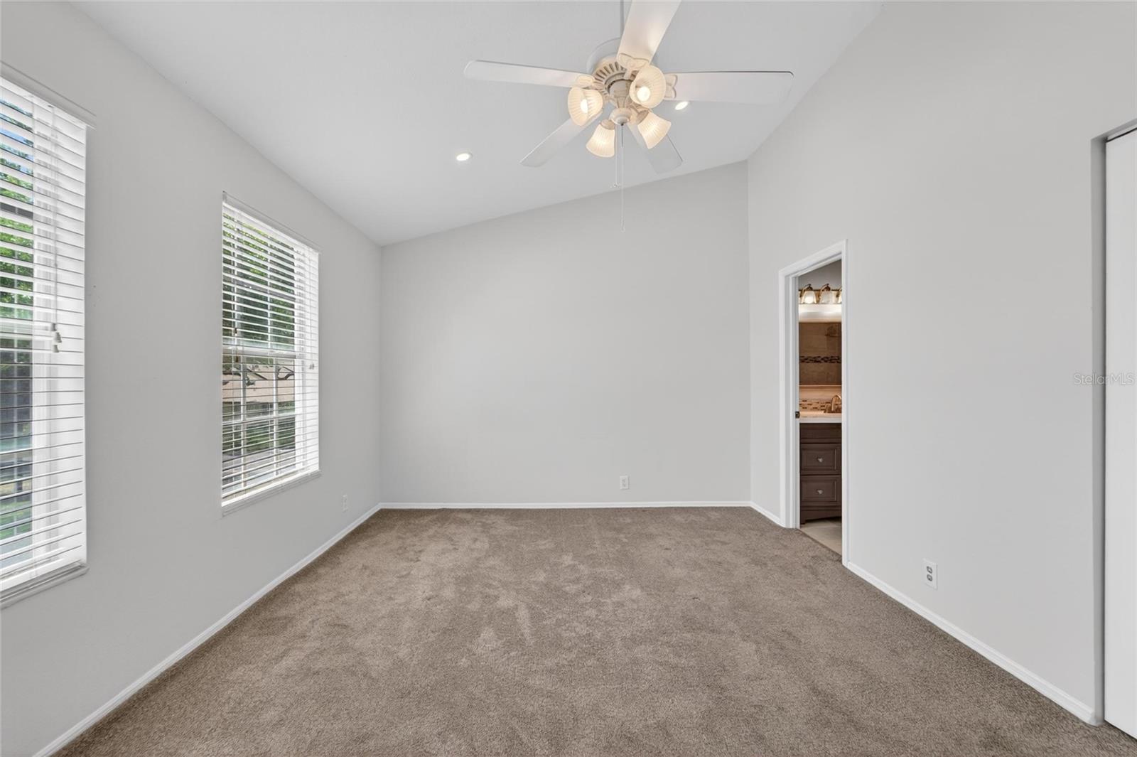 Image 51 of 80 For 658 Green Valley Road B3