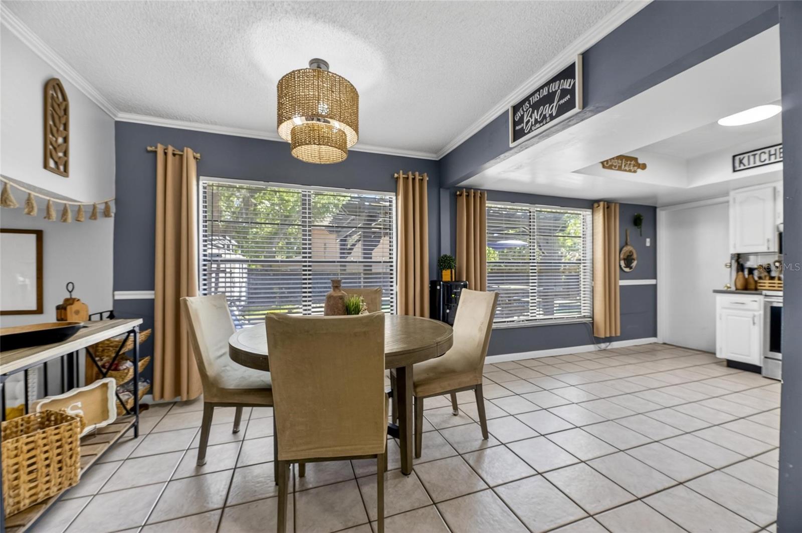 Image 14 of 50 For 6609 Jennifer Drive