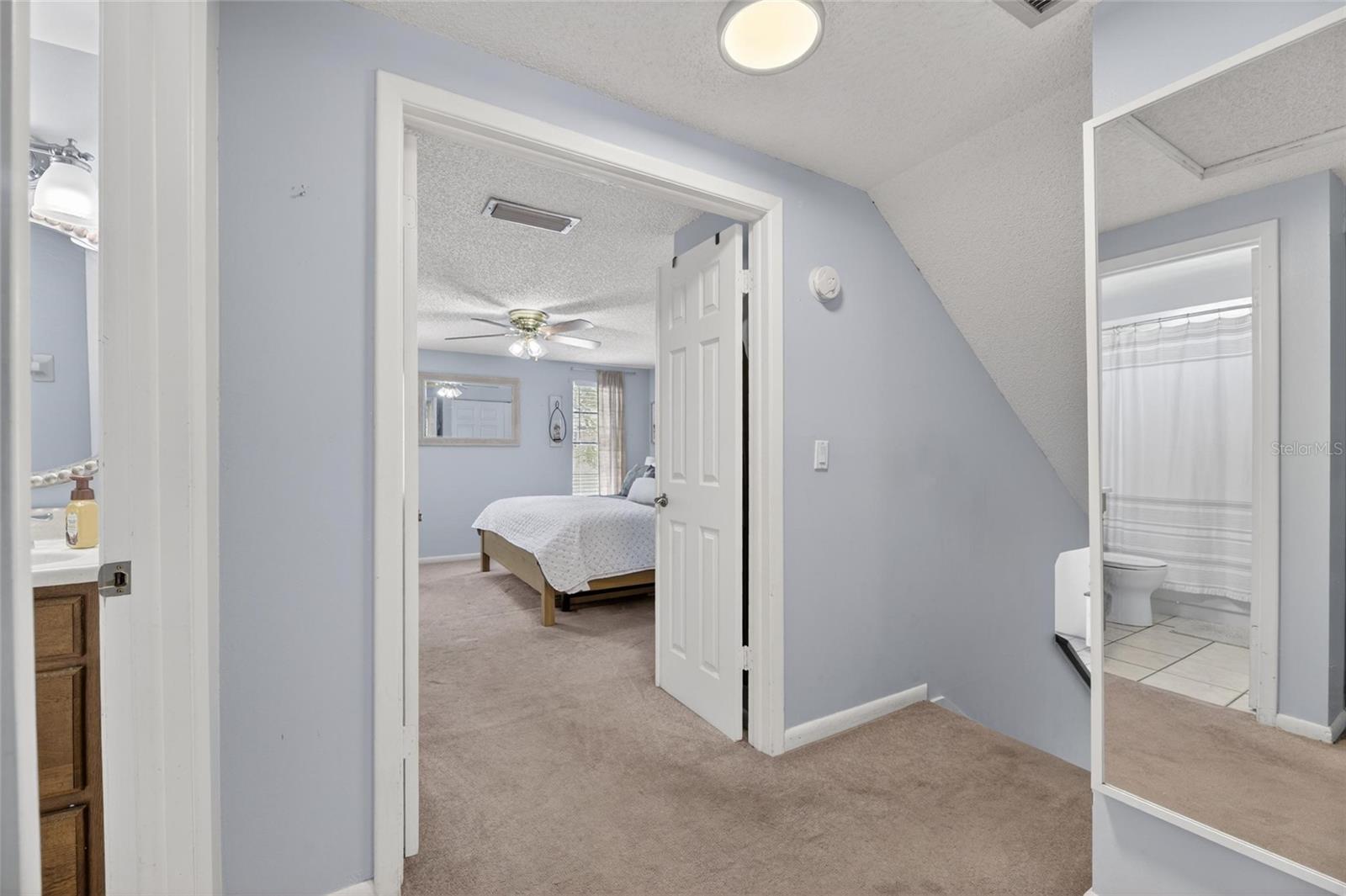 Image 27 of 50 For 6609 Jennifer Drive