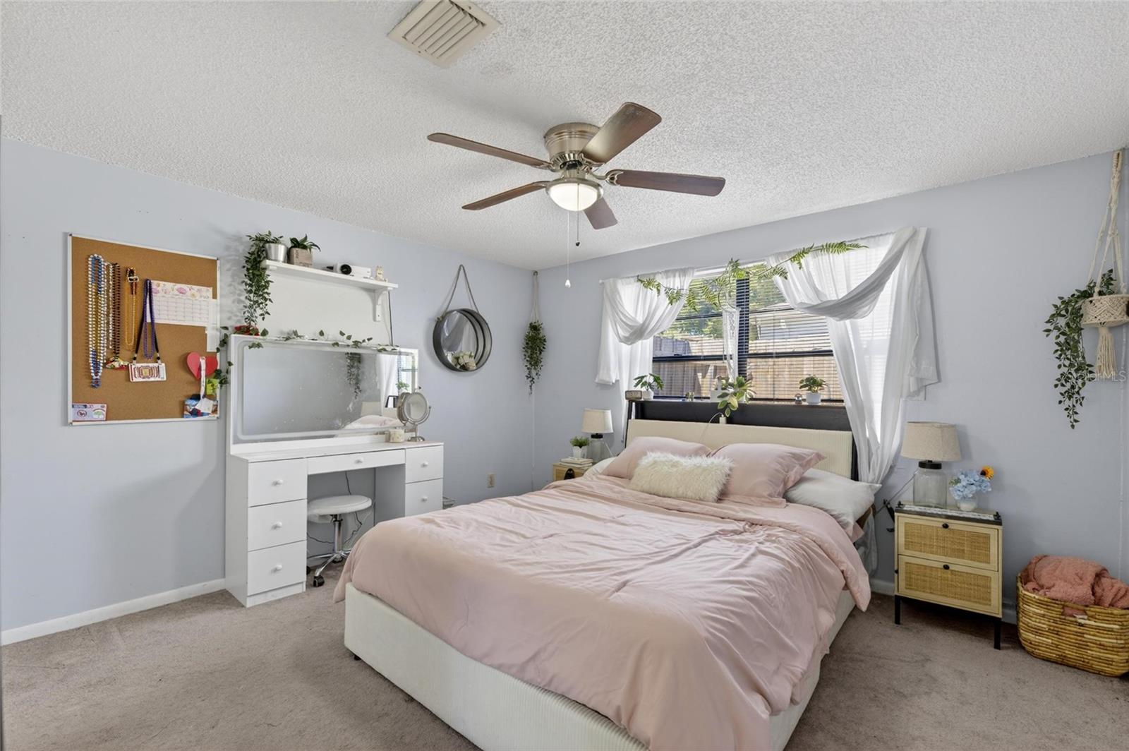 Image 31 of 50 For 6609 Jennifer Drive