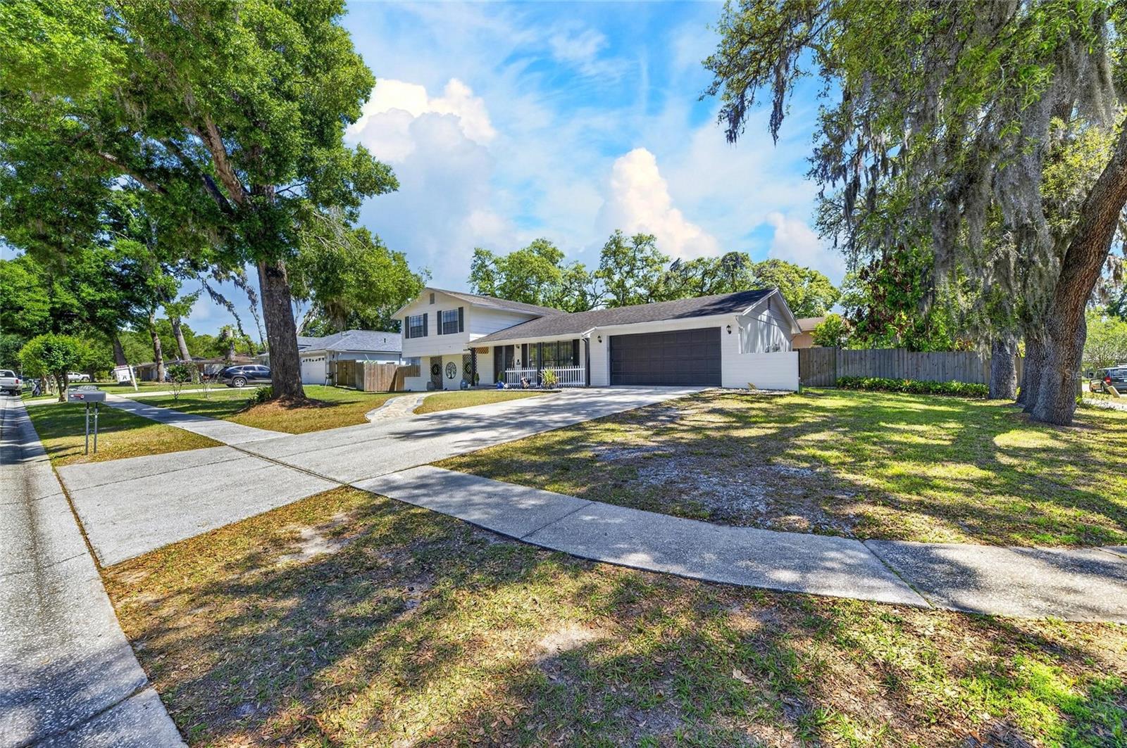 Image 5 of 50 For 6609 Jennifer Drive